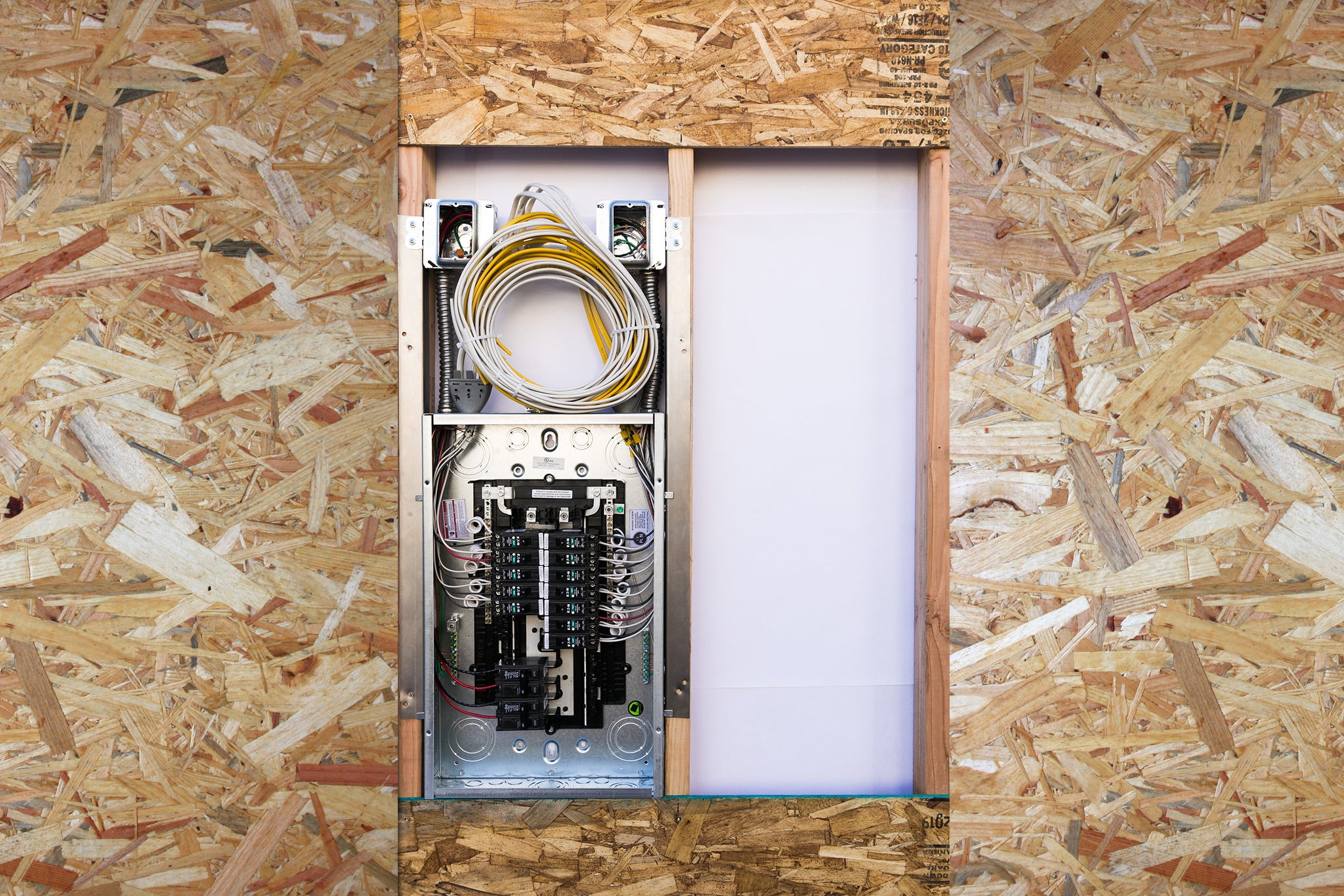 Pannel Board on Strand Board